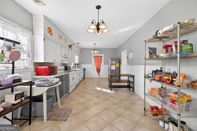 178 Hamilton Avenue, Winder, GA 30680
