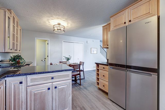 4275 Centerville Road, Vadnais Heights, MN 55127