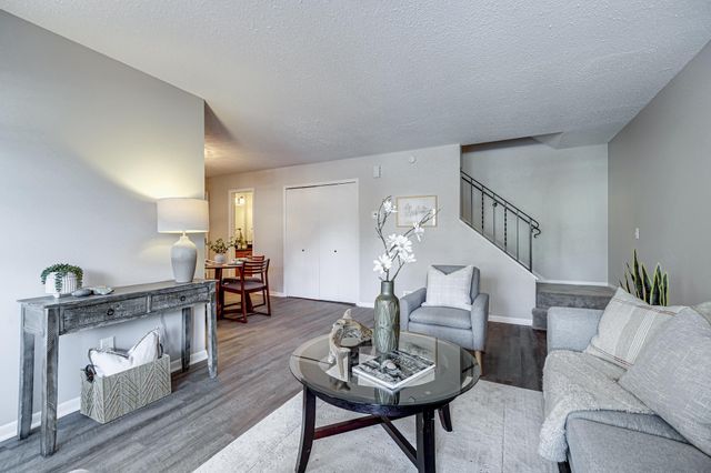 4275 Centerville Road, Vadnais Heights, MN 55127