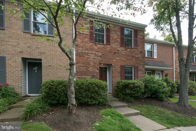 55 SYCAMORE CT, Lawrence Township, NJ 08648