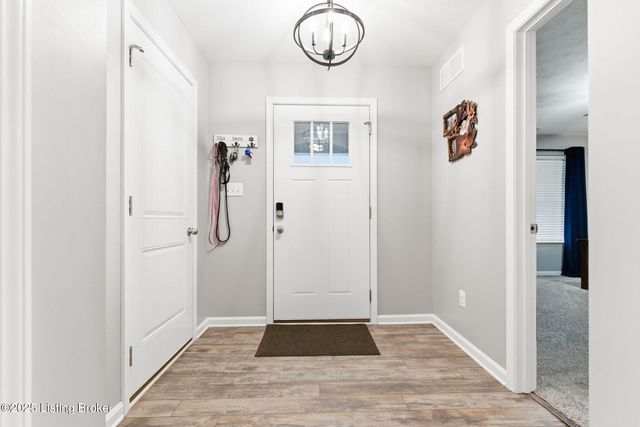 480 Bald Eagles Cir, Mt Washington, KY 40047