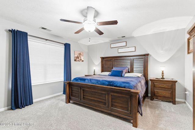 480 Bald Eagles Cir, Mt Washington, KY 40047