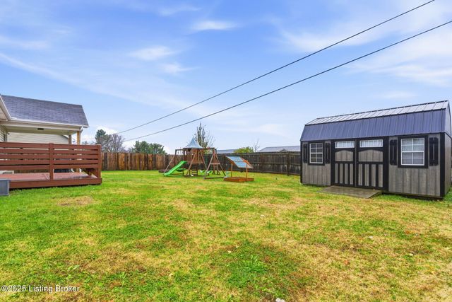 480 Bald Eagles Cir, Mt Washington, KY 40047