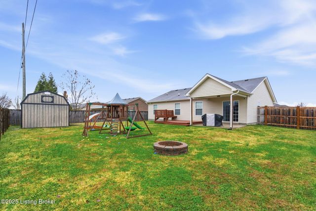 480 Bald Eagles Cir, Mt Washington, KY 40047