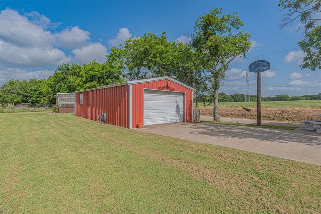 4160 Fm 513 S, Lone Oak, TX 75453