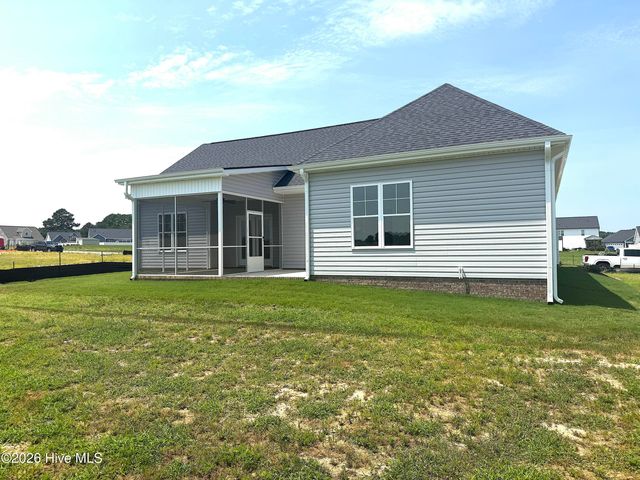 4516 Fairhaven Drive W, Wilson, NC 27893