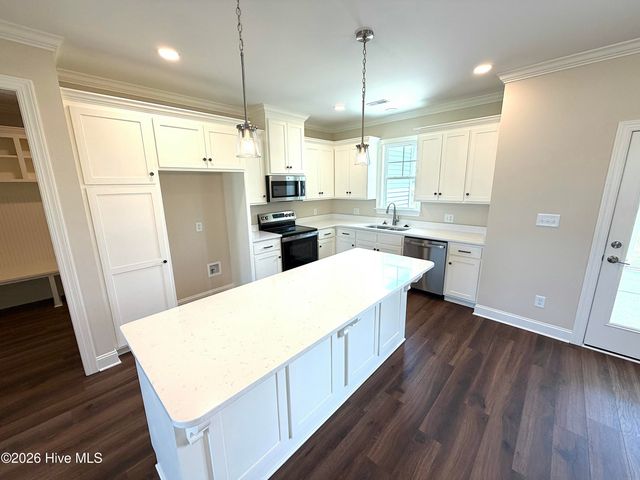 4516 Fairhaven Drive W, Wilson, NC 27893