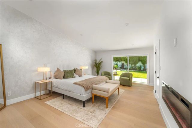 24320 Bessemer, Woodland Hills, CA 91367