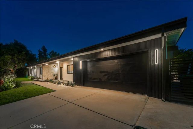 24320 Bessemer, Woodland Hills, CA 91367