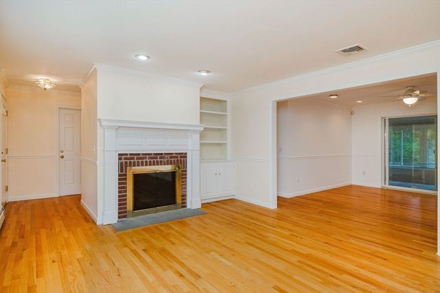 275 Summer St, Rehoboth, MA 02769