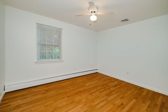 275 Summer St, Rehoboth, MA 02769