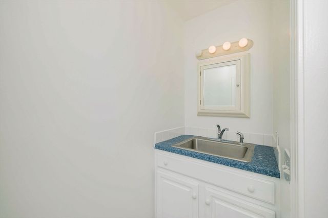 275 Summer St, Rehoboth, MA 02769