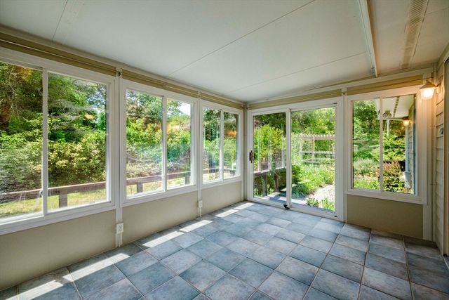 275 Summer St, Rehoboth, MA 02769