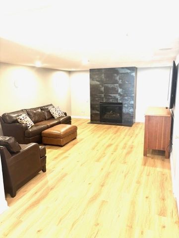 5749 Wentworth None, Johnston, IA 50131