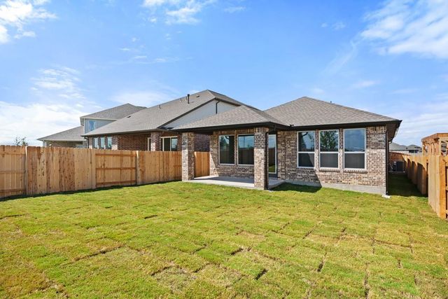 340 Brandywine Road, Hutto, TX 78634