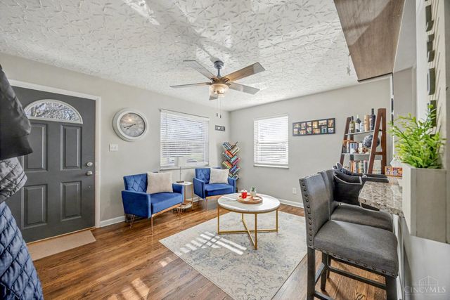 8521 Darnell Avenue, Sycamore Twp, OH 45236