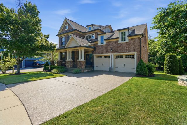 5016 Aunt Nannies Pl, Nolensville, TN 37135