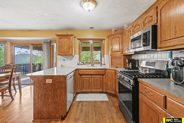 12202 N 160 Street, Bennington, NE 68007