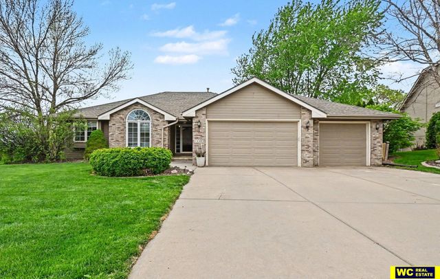 12202 N 160 Street, Bennington, NE 68007