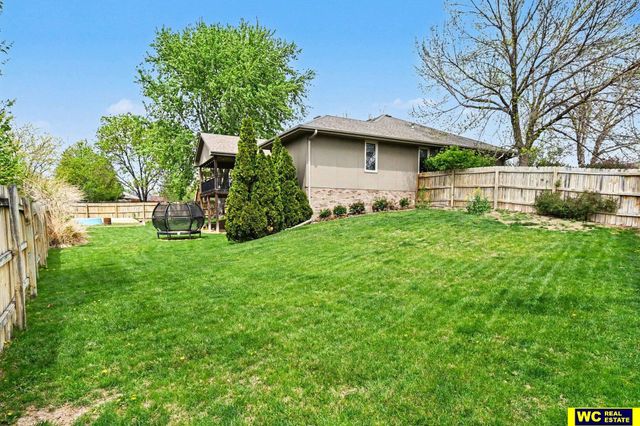 12202 N 160 Street, Bennington, NE 68007