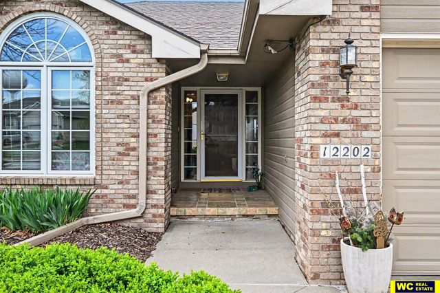 12202 N 160 Street, Bennington, NE 68007