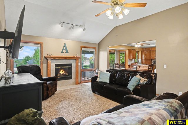 12202 N 160 Street, Bennington, NE 68007
