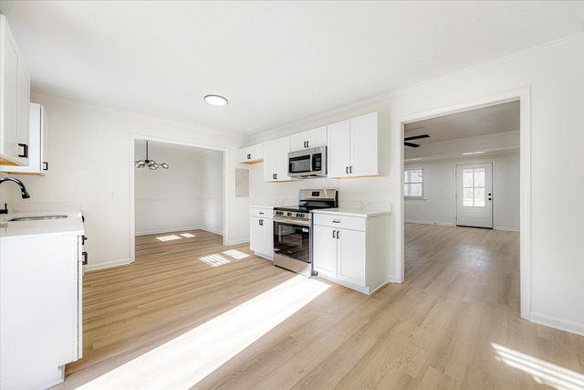 3148 BEAVER RD, Munford, TN 38058