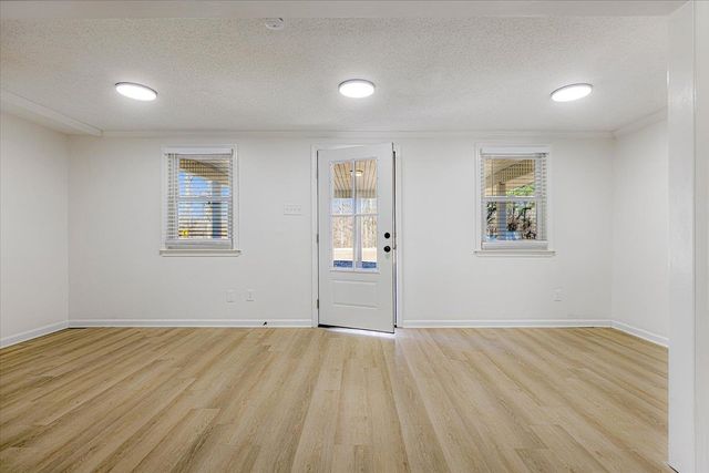 3148 BEAVER RD, Munford, TN 38058