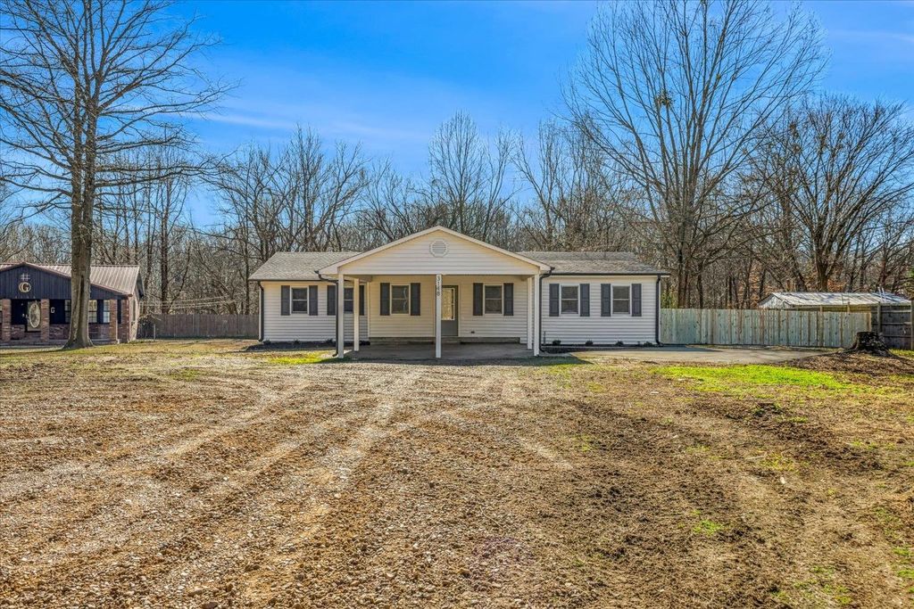 3148 BEAVER RD, Munford, TN 38058