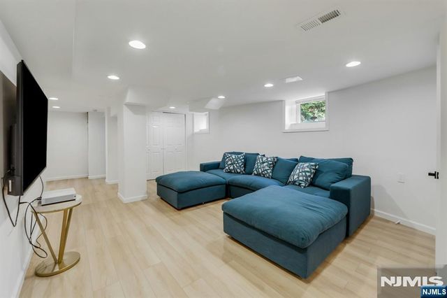 78 Franklin Street, Englewood, NJ 07631
