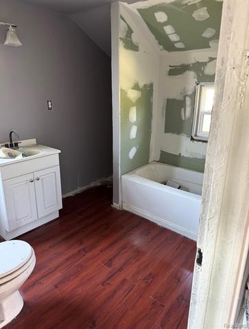 2474 Sturtevant Street, Detroit, MI 48206