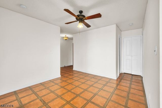 160 Overlook Ave 7A, Hackensack City, NJ 07601