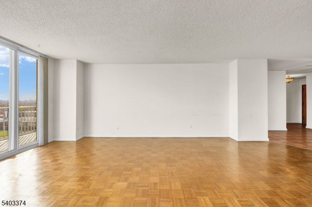 160 Overlook Ave 7A, Hackensack City, NJ 07601