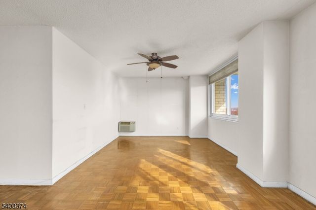 160 Overlook Ave 7A, Hackensack City, NJ 07601