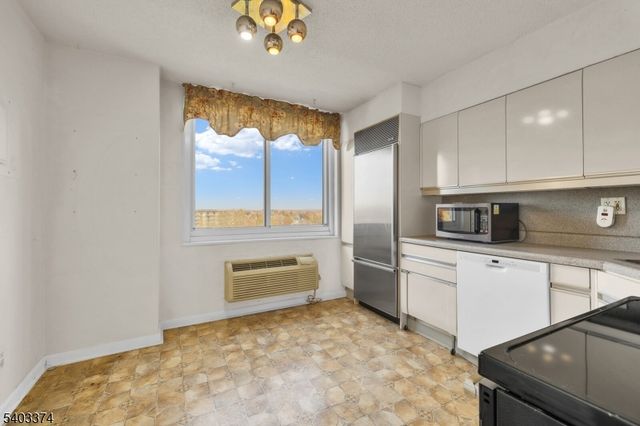 160 Overlook Ave 7A, Hackensack City, NJ 07601