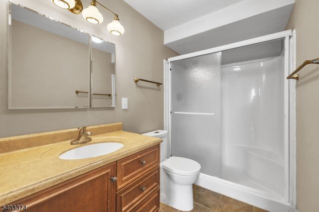 160 Overlook Ave 7A, Hackensack City, NJ 07601