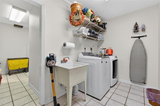 1354 Salem Drive, Alpharetta, GA 30009