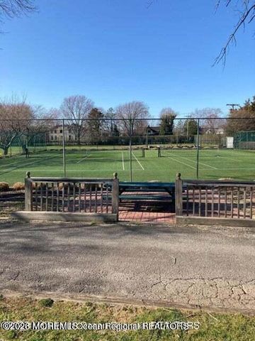 16 Cherry Court, Spring Lake Heights, NJ 07762