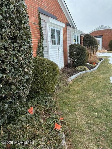 16 Cherry Court, Spring Lake Heights, NJ 07762