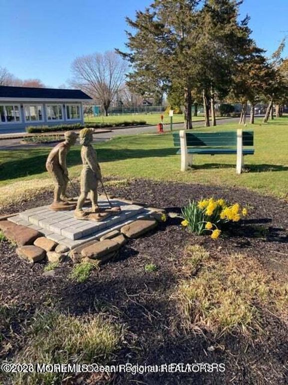 16 Cherry Court, Spring Lake Heights, NJ 07762