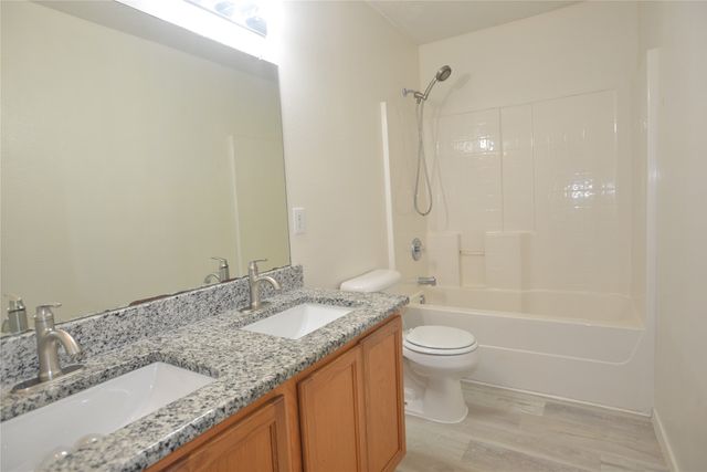 2812 Sonora Lane, Mesquite, TX 75181