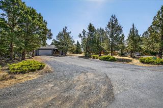 3716 SW 32nd Street, Redmond, OR 97756