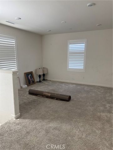 467 North Pinewood, Rialto, CA 92376