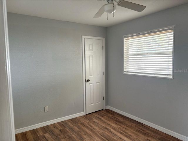 4431 W WALLACE AVENUE, Tampa, FL 33611