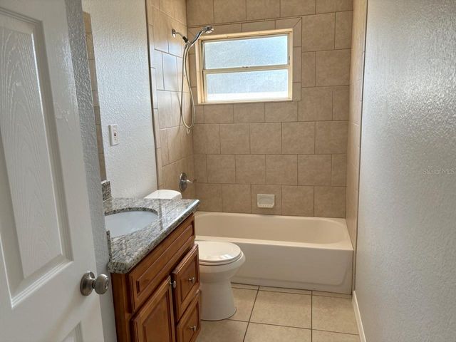 4431 W WALLACE AVENUE, Tampa, FL 33611