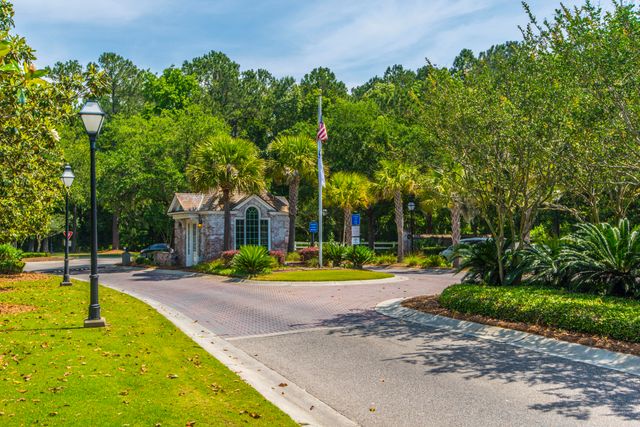 2325 Brackish Drive, Mount Pleasant, SC 29466