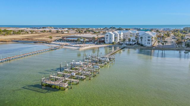 1330 SE Miracle Strip Parkway 211, Fort Walton Beach, FL 32548