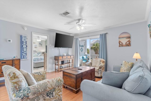 1330 SE Miracle Strip Parkway 211, Fort Walton Beach, FL 32548