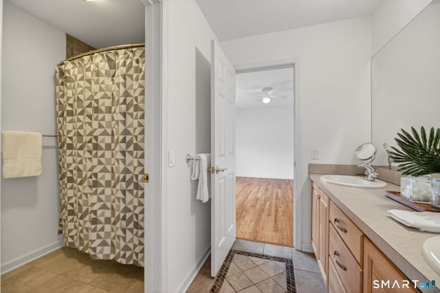 3 Lillinonah Ridge Drive, New Milford, CT 06776