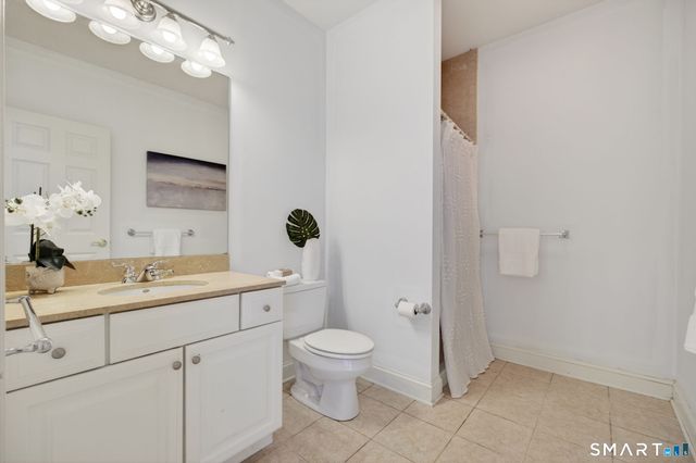 3 Lillinonah Ridge Drive, New Milford, CT 06776